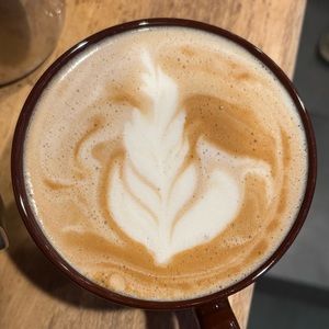 Meet your Posher, Leo